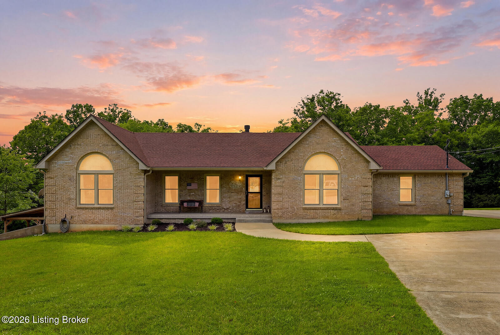 Property Photo:  1594 Fox Creek Rd  KY 40342 