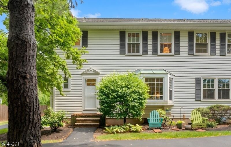 Property Photo:  2301 Jamestown Common  NJ 08844 