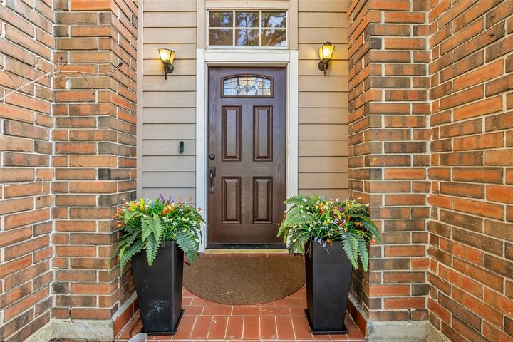 Property Photo: 7543 Basswood Forest Court TX 77095