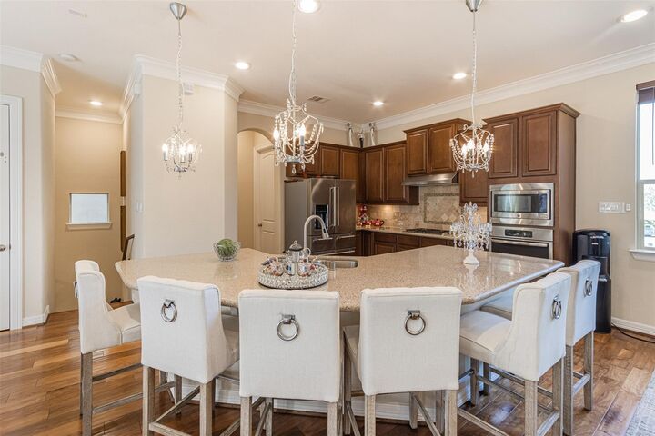 Property Photo: 12227 Oxford Crescent Circle TX 77082