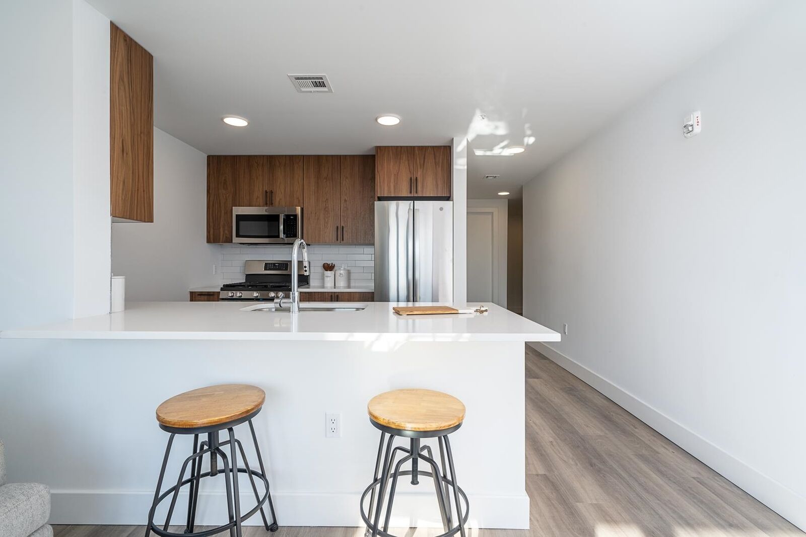 Property Photo: 1410 Palisade Ave 202 NJ 07087