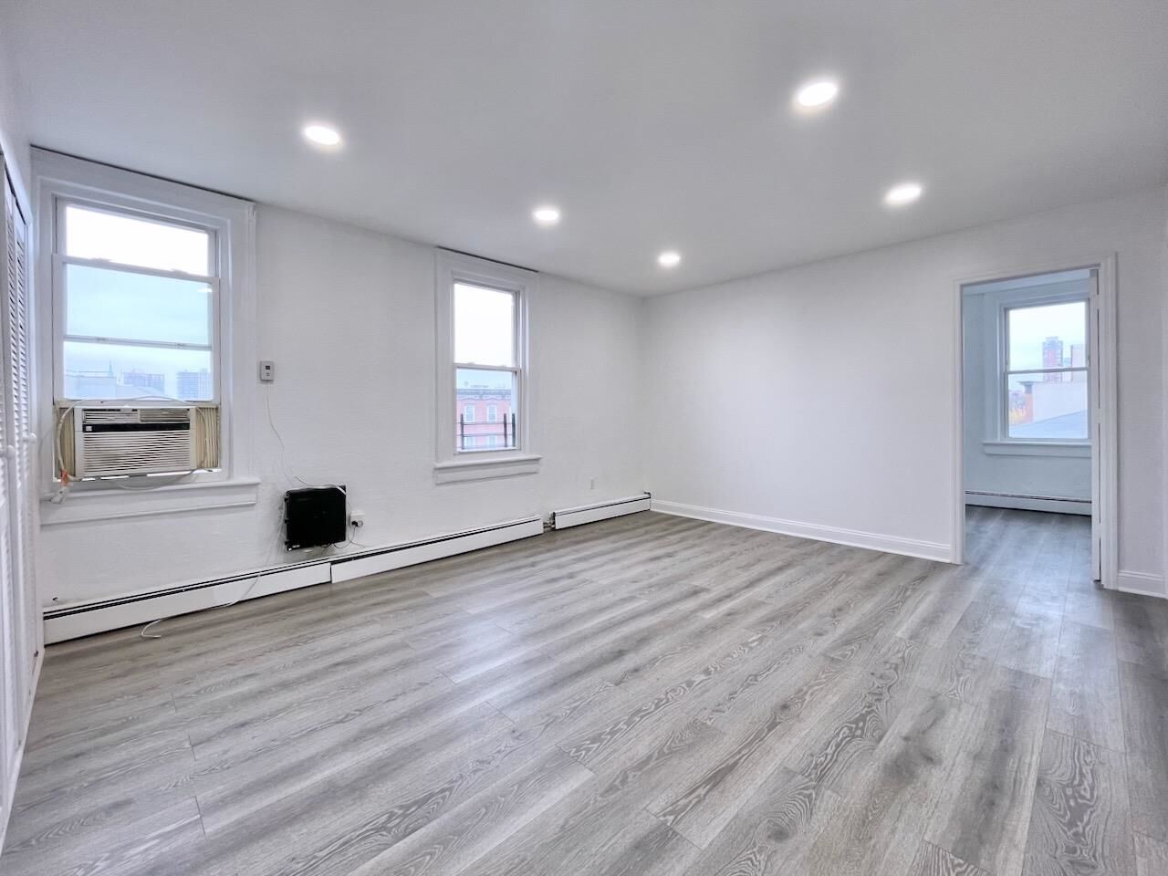 Property Photo: 389 Monmouth St 3 NJ 07302