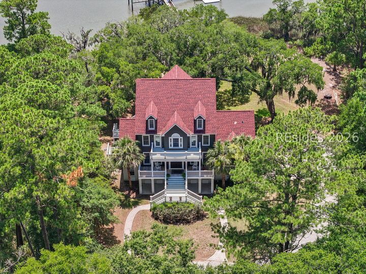 Property Photo: 4 Middle Marsh Lane SC 29940