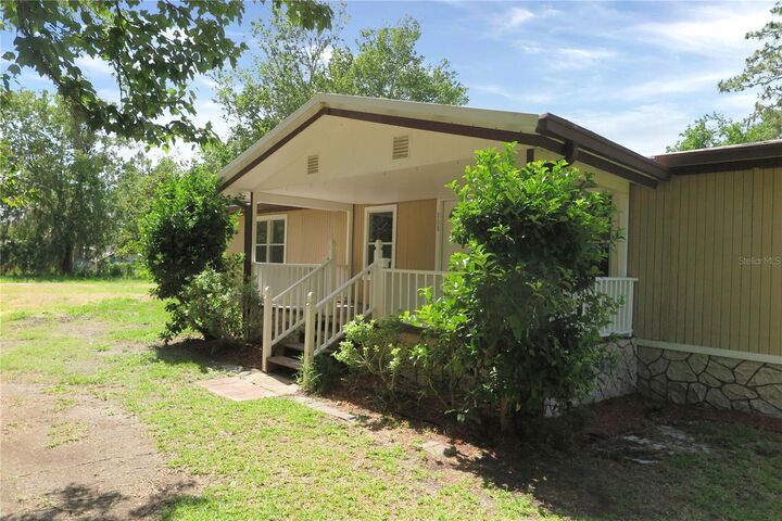 Property Photo: 108 Pineshore Drive FL 32189