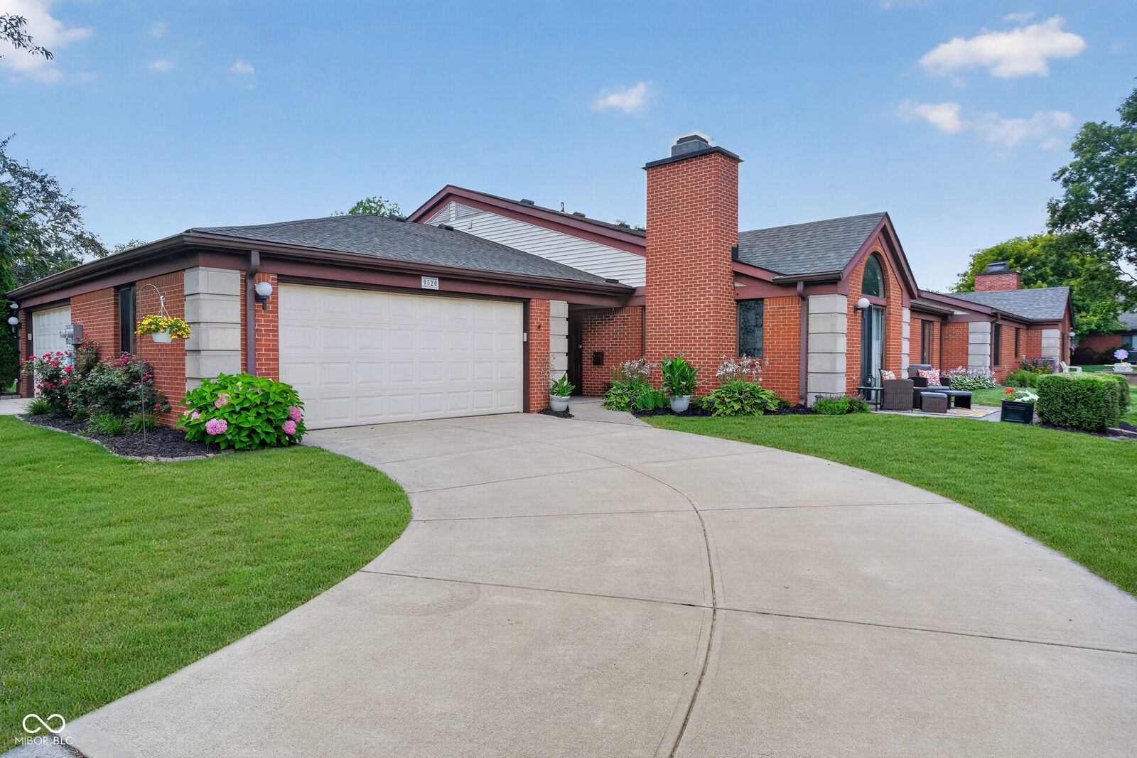 Property Photo:  9320 Oak Run East Drive  IN 46260 
