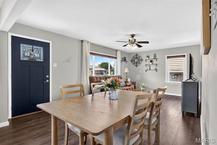 Property Photo:  402 Rose Drive  MO 63301 