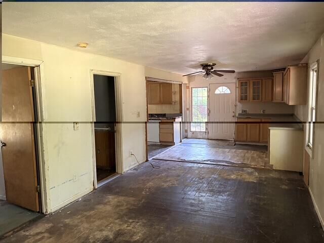 Property Photo:  509 Cass Avenue  MI 49203 