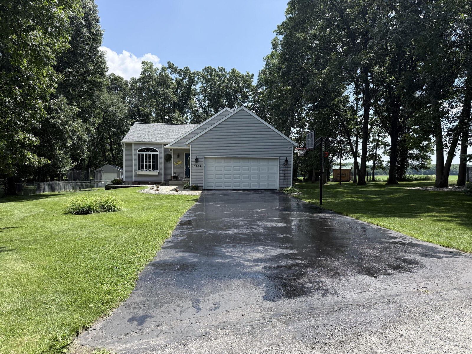 Property Photo:  10709 William Court  MI 48838 