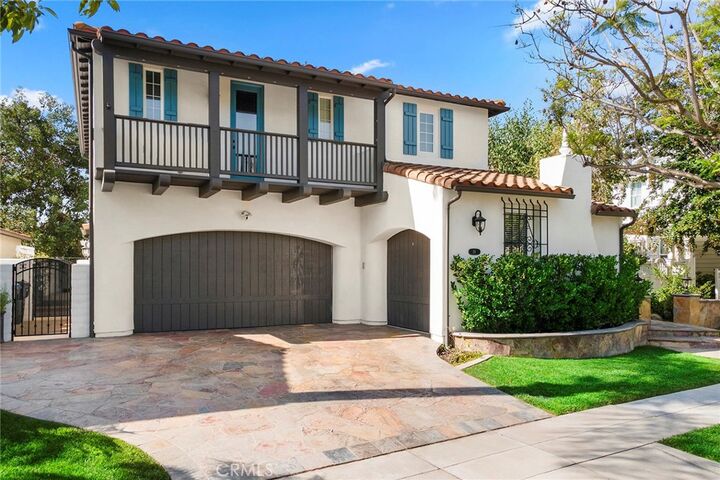 Property Photo:  16 Kempton Lane  CA 92694 