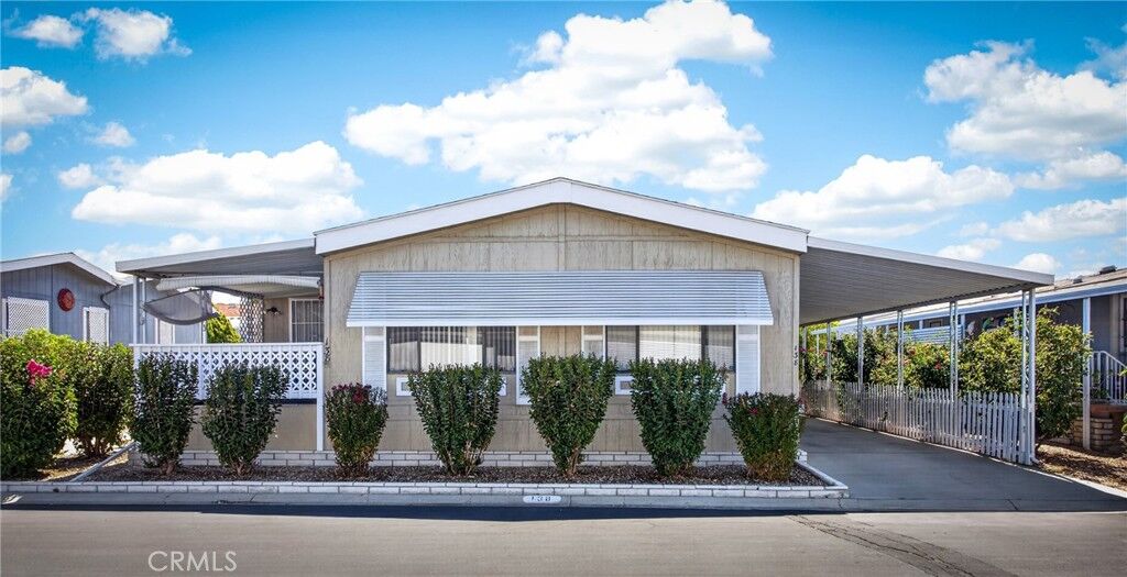 Property Photo: 1300 W Menlo Avenue 138 CA 92543