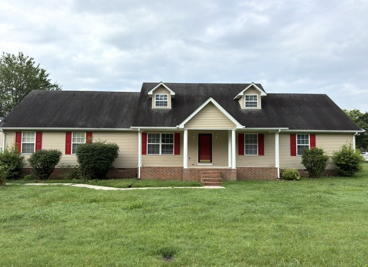 Property Photo:  102 Cascade Ln  TN 37020 