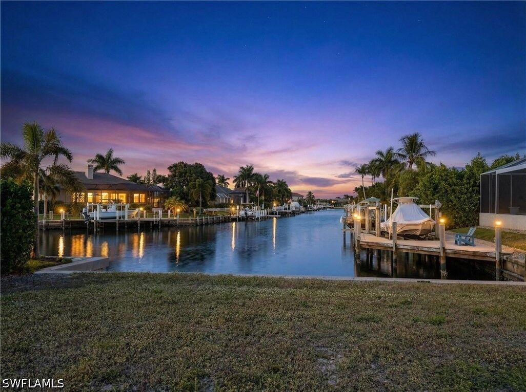 Property Photo: 1540 Buccaneer Court FL 34145