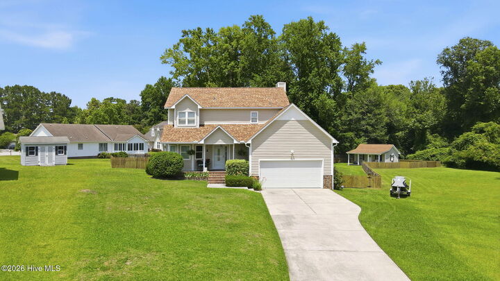 Property Photo:  437 Foxhunt Lane  NC 28532 