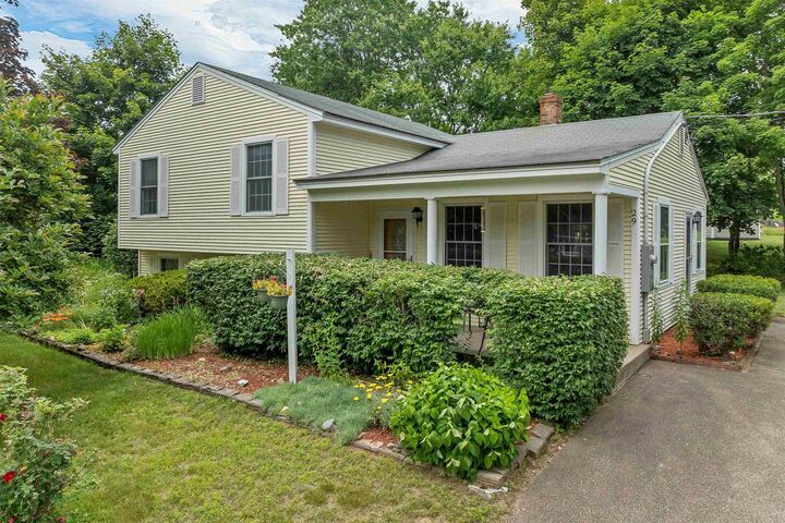 Property Photo:  29 Hunt Avenue  NH 03235 