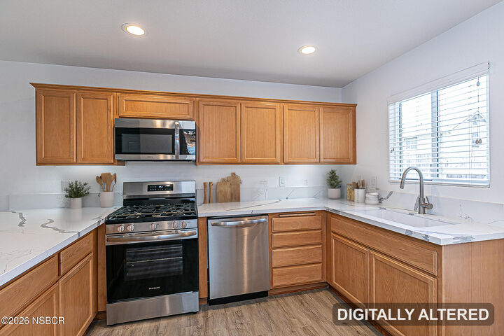 Property Photo: 313 Dove Lane CA 93436
