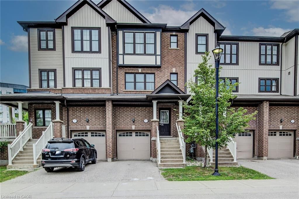 Property Photo: 701 Homer Watson Boulevard 53 ON N2C 0B5