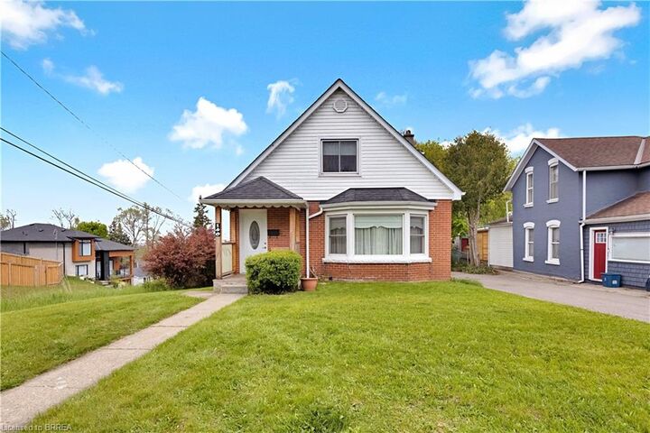 Property Photo:  140 Terrace Hill Street  ON N3R 1G6 