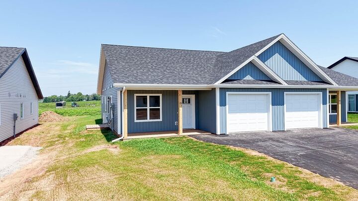 Property Photo:  79 Aidan Street  PE C1E 3P9 
