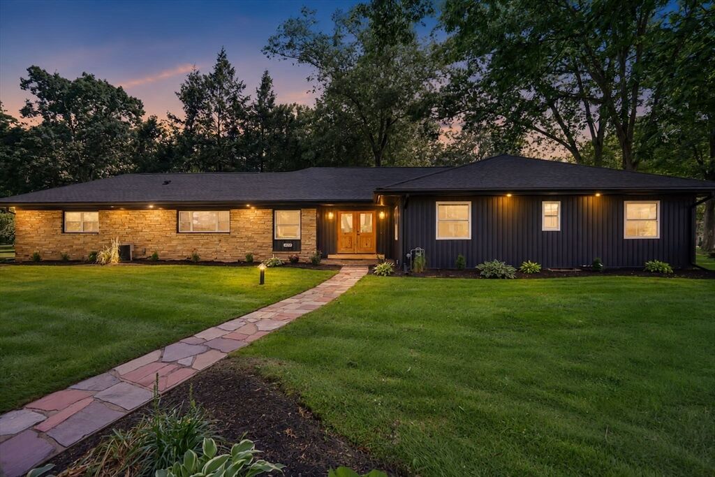 Property Photo: 127 Magnolia Cir MA 01106