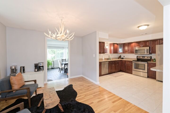 Property Photo:  117 Longmeadow Ave  MA 01606 