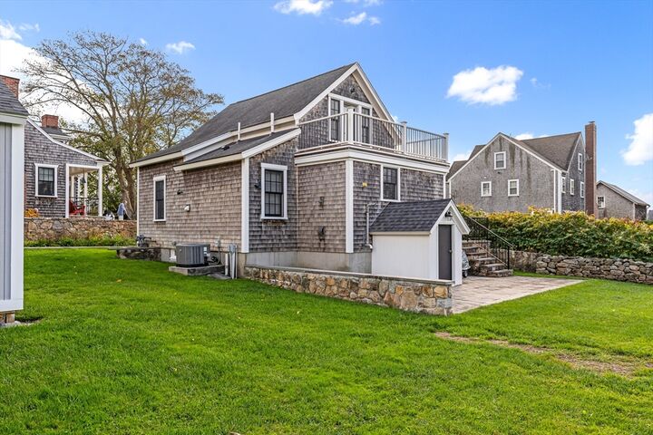 Property Photo:  1815 Main Rd  MA 02791 