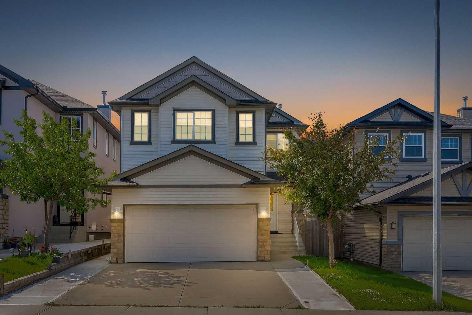 Property Photo: 7 Saddlecrest Terrace NE AB T3J 5L4