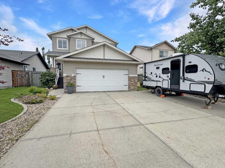 Property Photo:  12601 105 Street  AB T8V 2N3 
