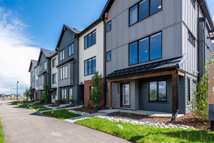 Property Photo: 7369 Mercado Avenue SE AB T3M 4C2