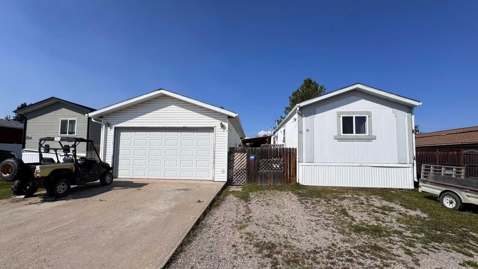 Photo de la propriété: 5211 55 Avenue 27 AB T4T 1M8