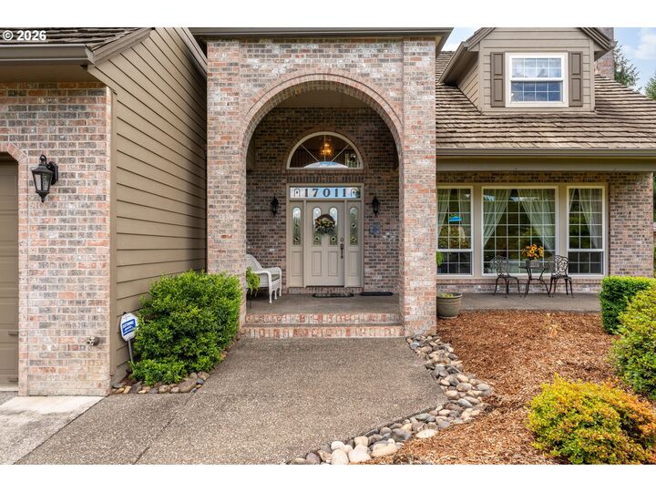 Property Photo:  17011 NE 41st Cir  WA 98682 