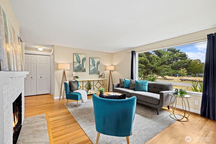 Property Photo: 1206 SW Myrtle Street WA 98106