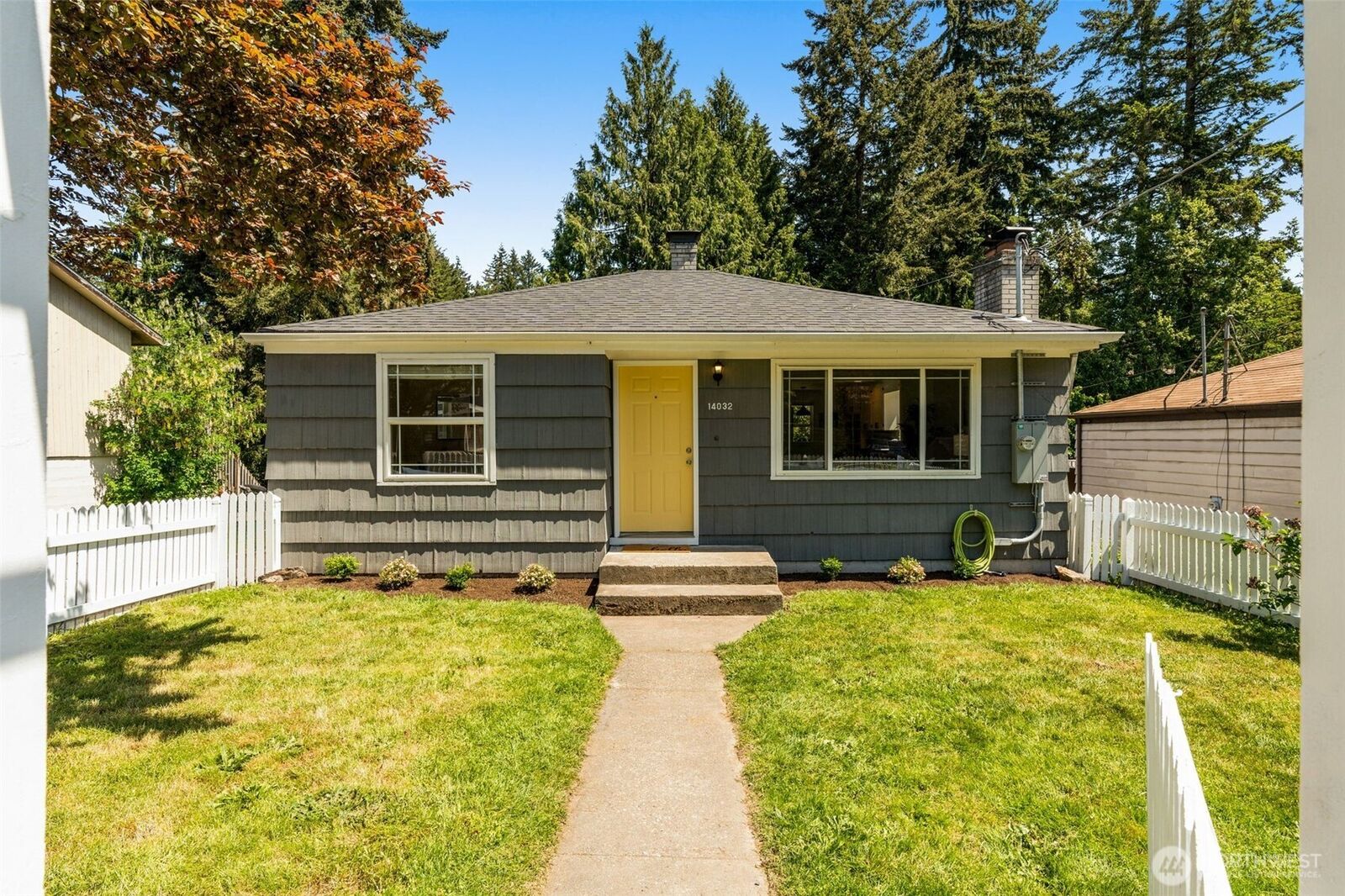 Property Photo: 14032 Stone Avenue N WA 98133