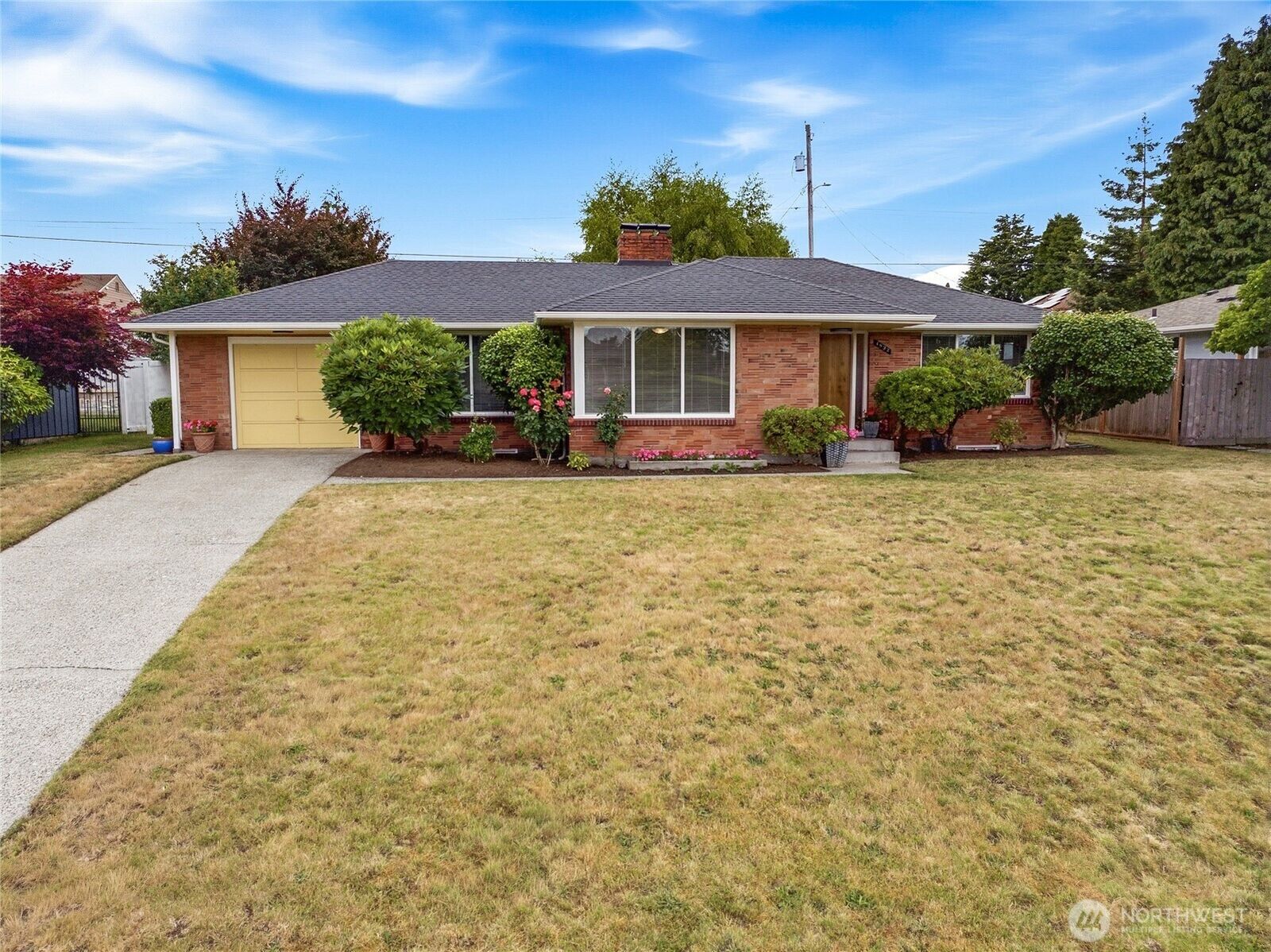 Property Photo: 4832 Rucker Avenue WA 98203