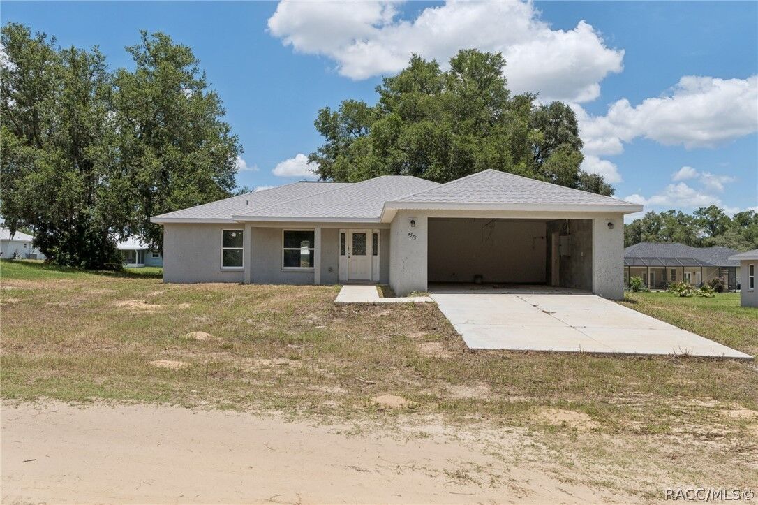 Property Photo:  4575 E Walker Street  FL 34453 