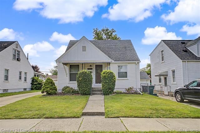 Property Photo:  2732 Queen Street  MI 48124 