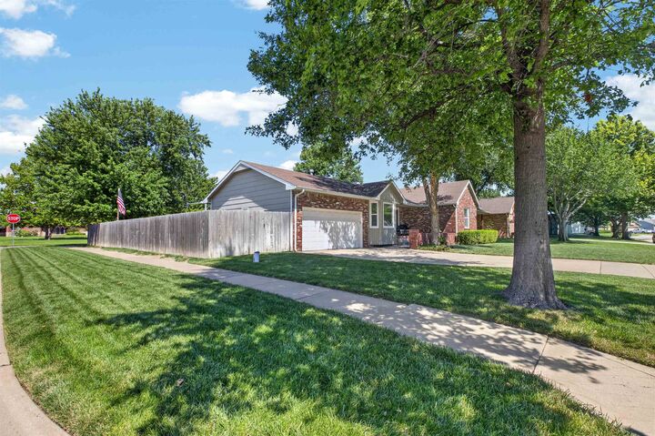 Property Photo:  503 N Pine Grove  KS 67212 