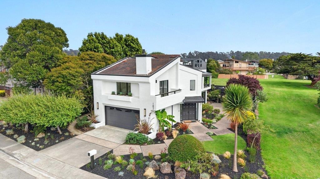 Property Photo: 182 Via Trinita CA 95003