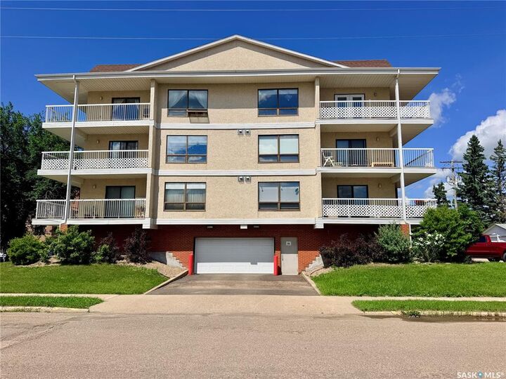 Property Photo: 1002 108th Street 205 SK S9A 2A9