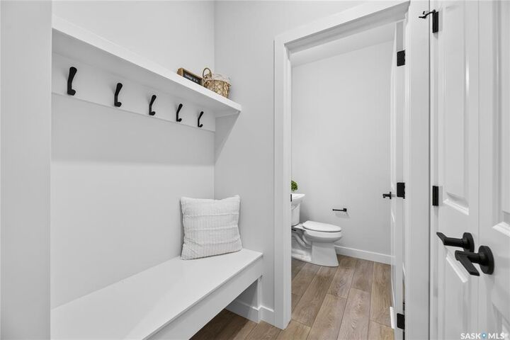 Property Photo:  830 Brighton Boulevard 6  SK S7V 2A8 