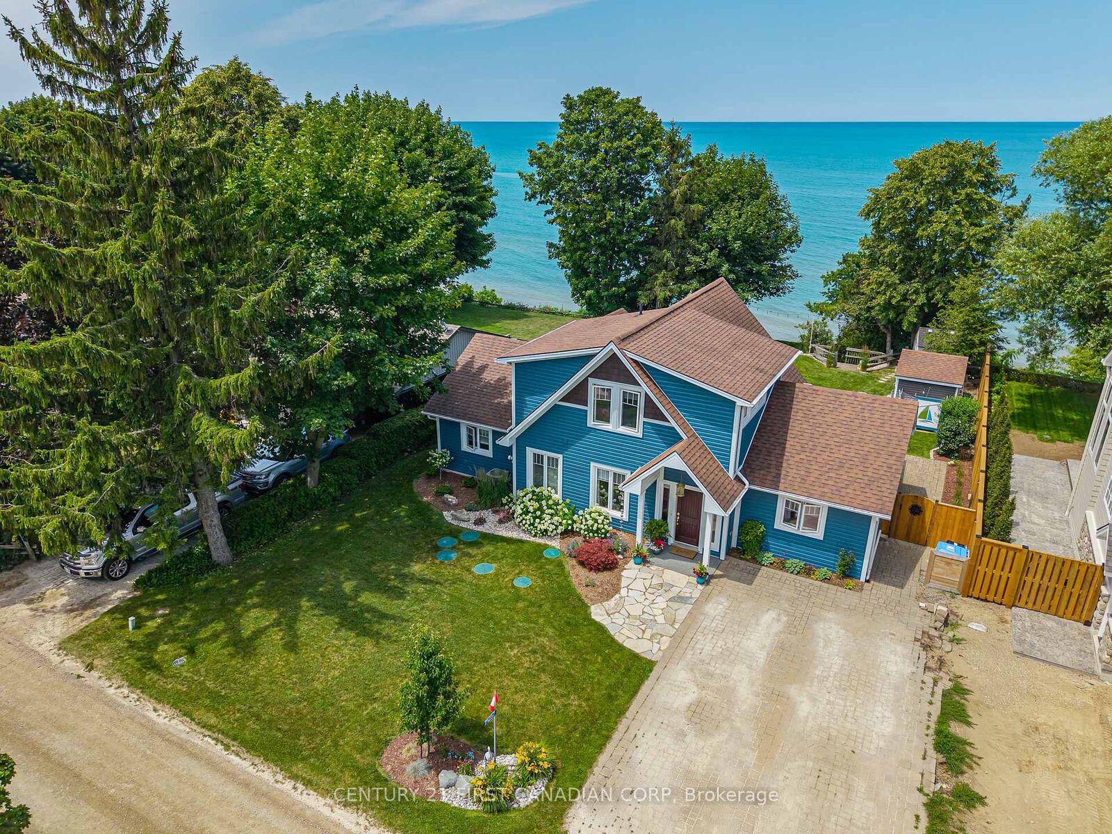 Property Photo: 71257 Elizabeth Street ON N0M 1N0