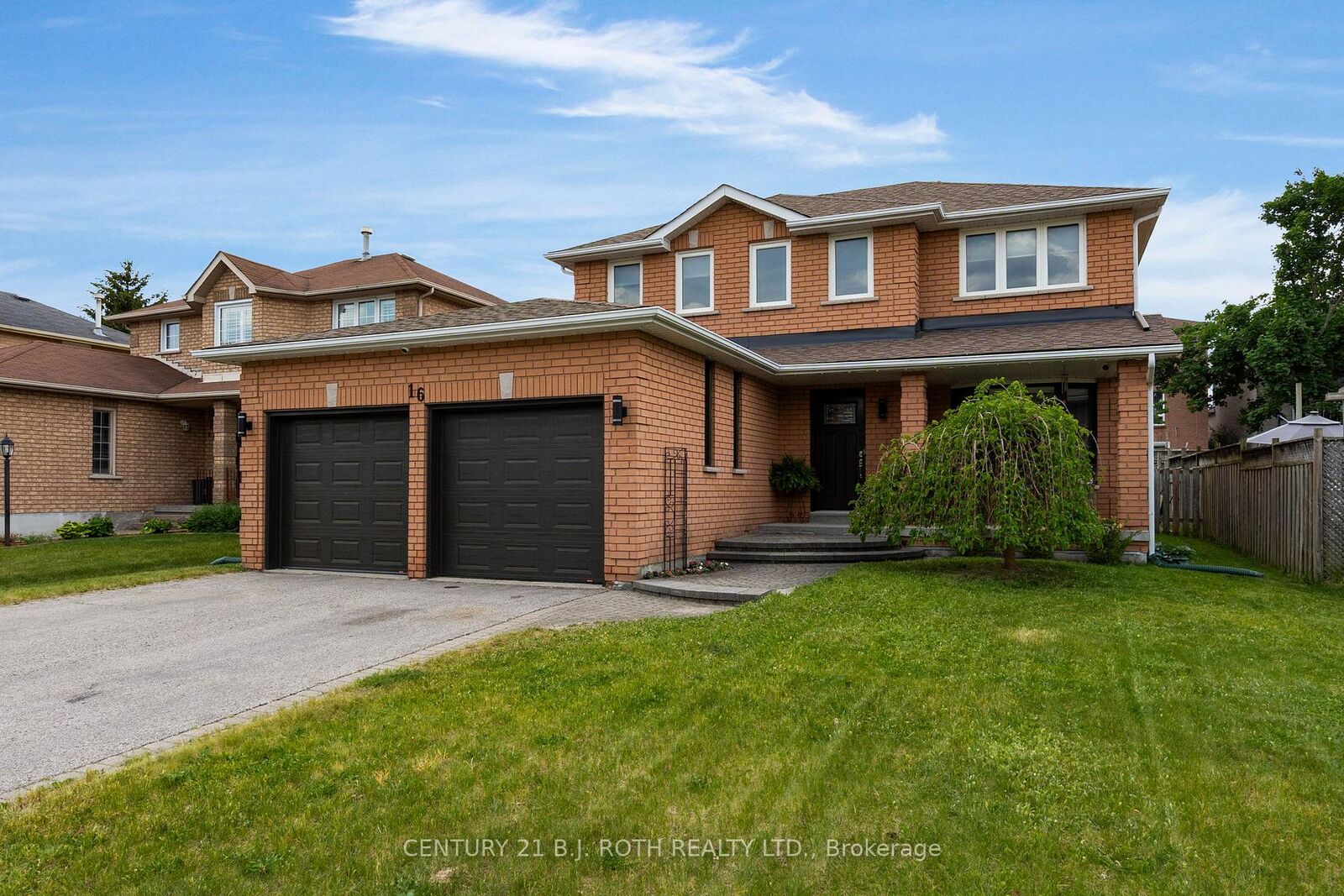 Property Photo:  16 Longman Drive  ON L4N 7C2 