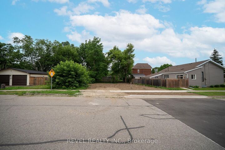 145 Catharine Avenue — photo 1