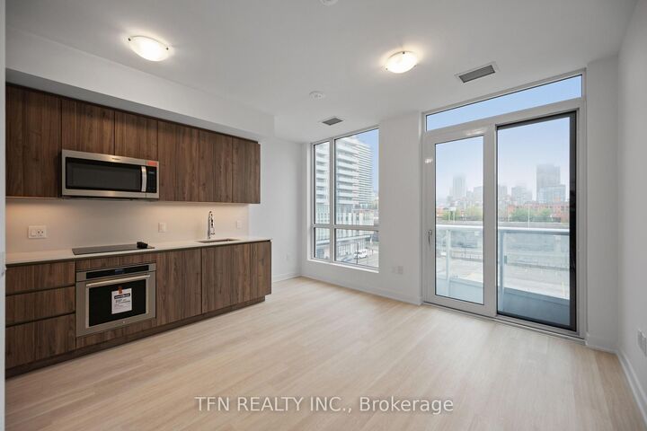 15 Richardson Street 504 — photo 1