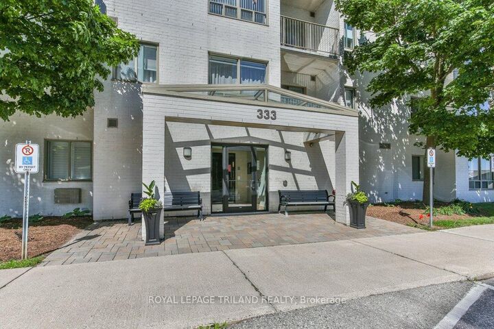 Property Photo:  333 Commissioners Road W 405  ON N6J 4X7 
