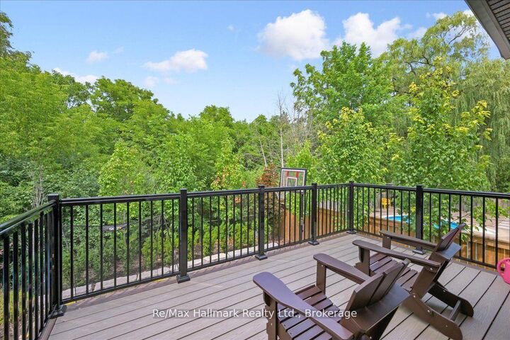 Property Photo: 1225 Baldwin Drive ON L6J 2W4