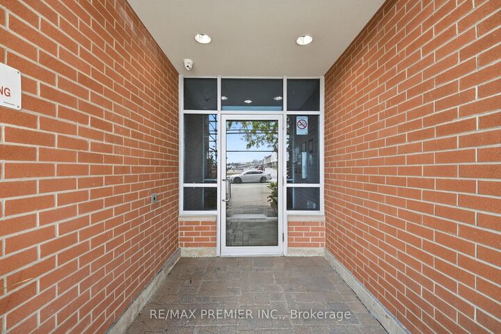 Photo de la propriété: 2772 Keele Street 306 ON M3M 0A3