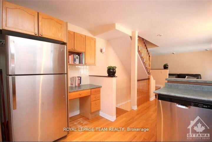 Property Photo: 376 Lisgar Street ON K2P 2J3