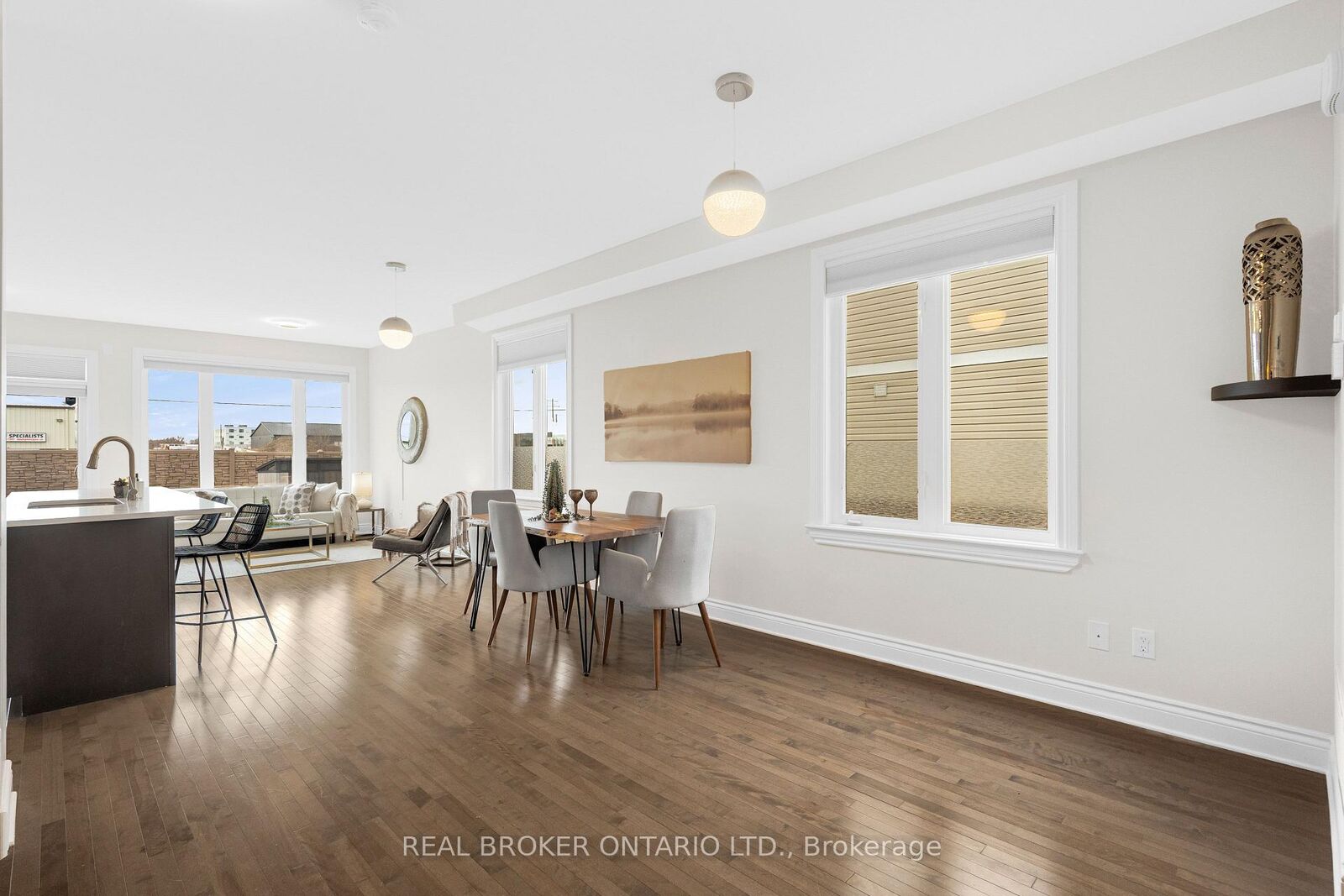Property Photo: 15 Peever Place ON K7C 0C4