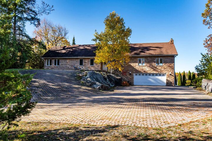 Property Photo: 804 Kings Farm Road ON L0K 1S0
