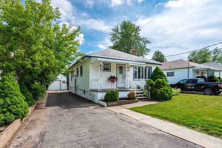 260 Elmwood Street — photo 1